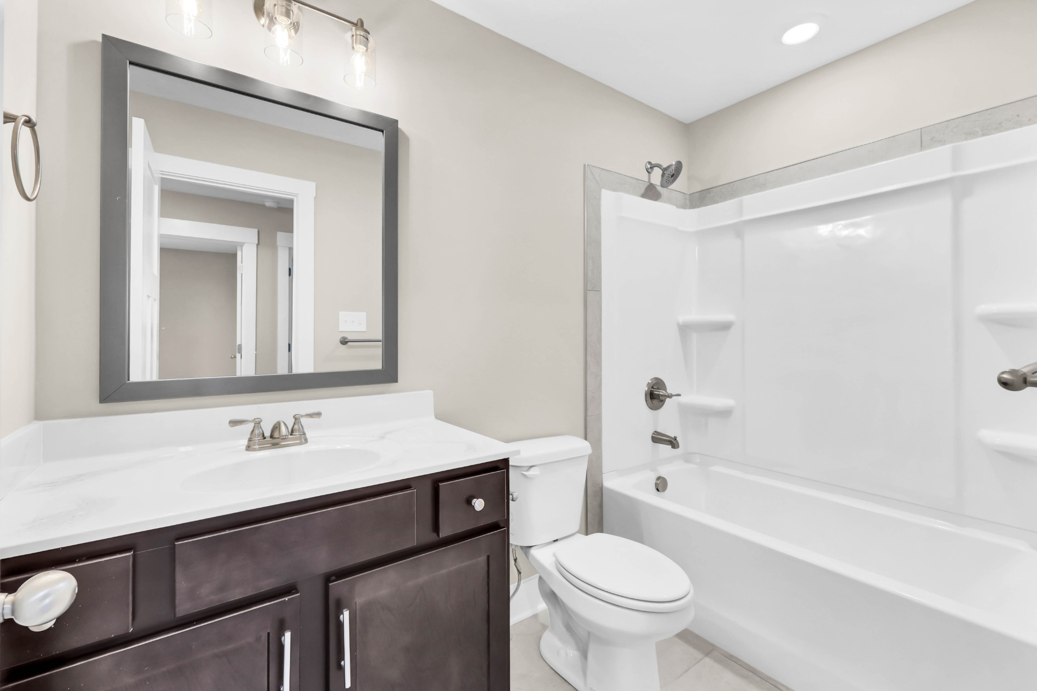 363 Hugh Hunter Property Photo 22
