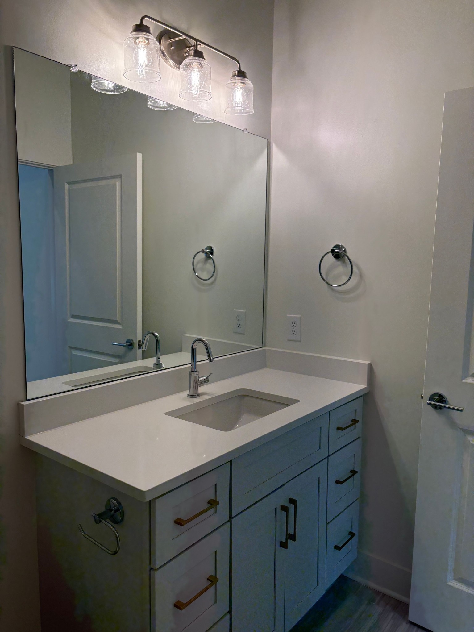 225 Ribbon Ln Property Photo 15