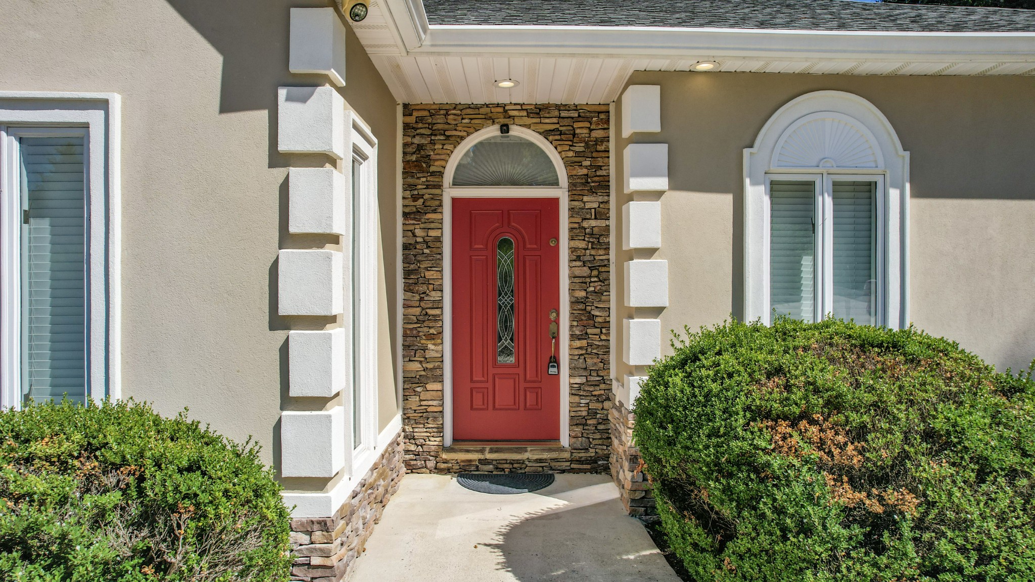 210 Anatole Ln, Nw Property Photo 10
