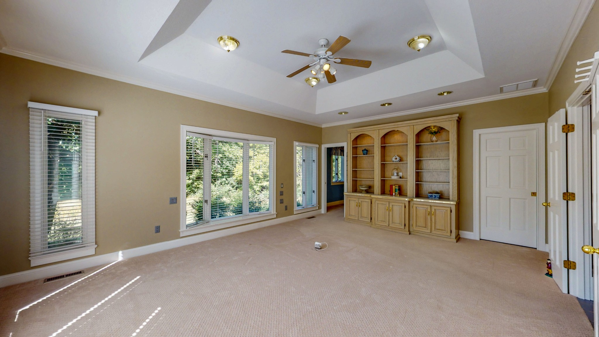 210 Anatole Ln, Nw Property Photo 13
