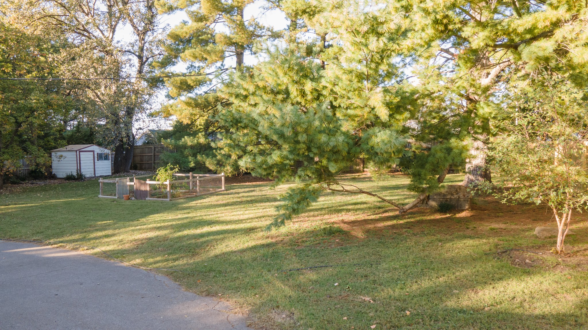 108 Brookfield Ave Property Photo 29