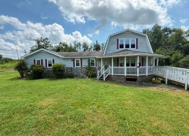 565 Brattontown Cir Property Photo 1