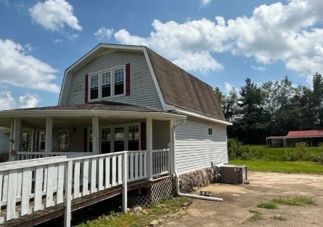 565 Brattontown Cir Property Photo 3
