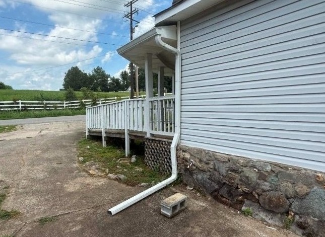565 Brattontown Cir Property Photo 5