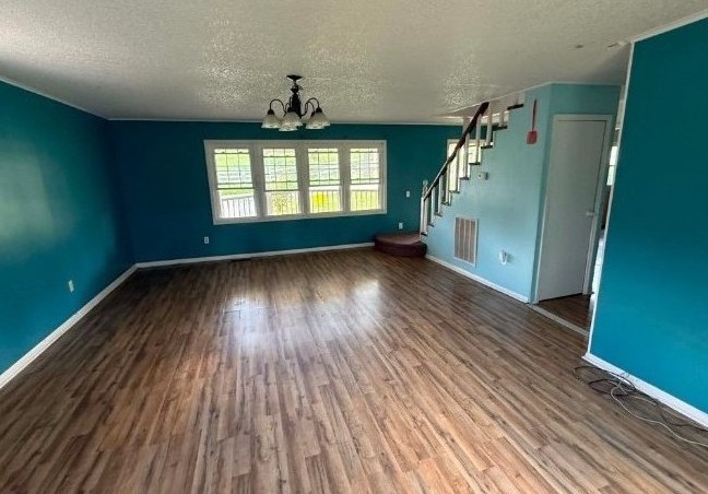 565 Brattontown Cir Property Photo 17