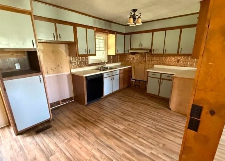 565 Brattontown Cir Property Photo 21