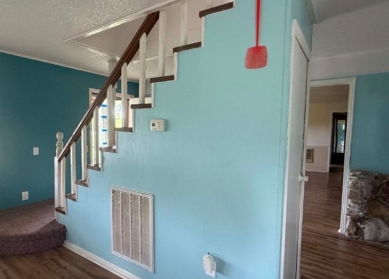 565 Brattontown Cir Property Photo 32