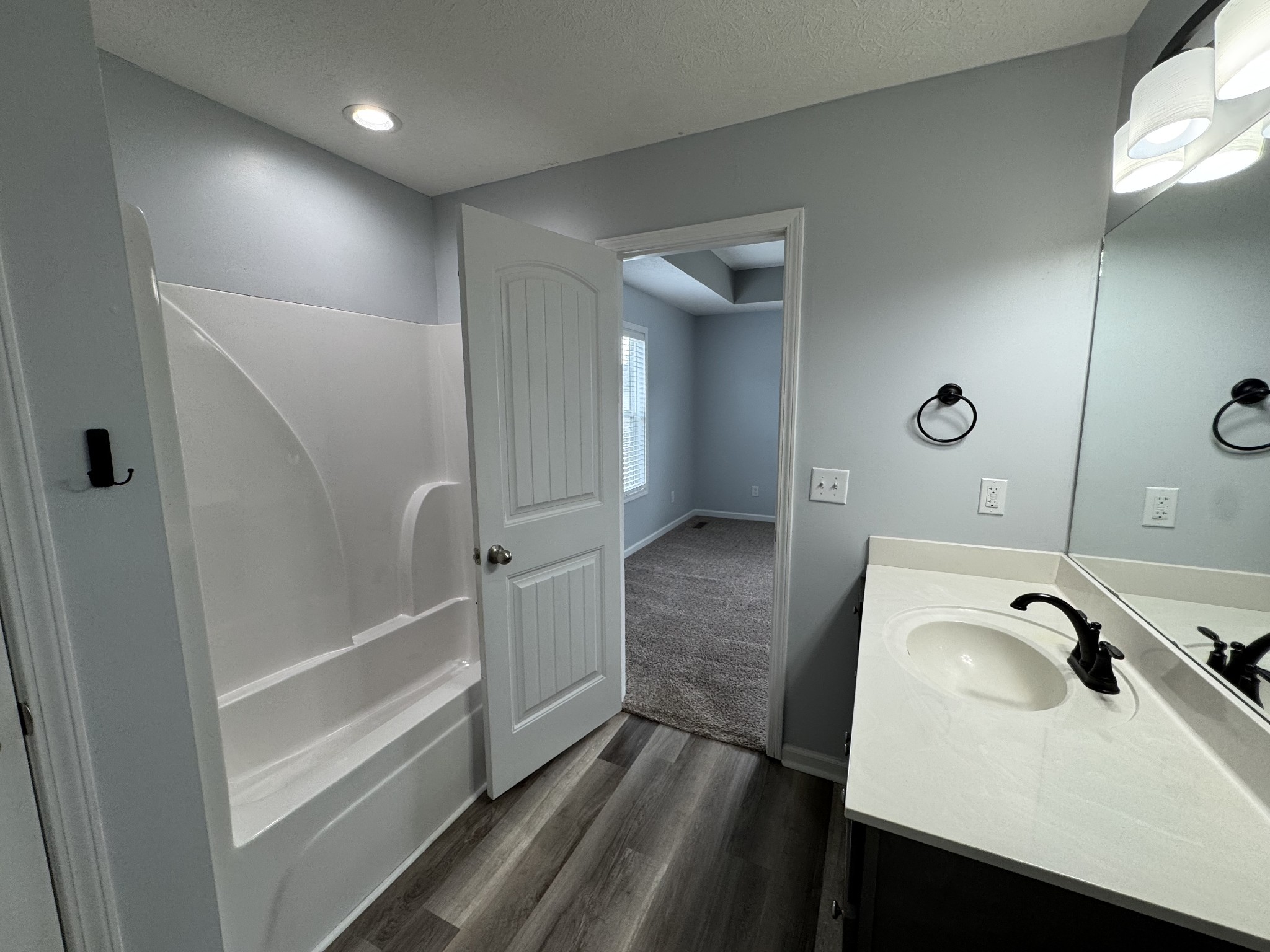 302 College St Property Photo 19