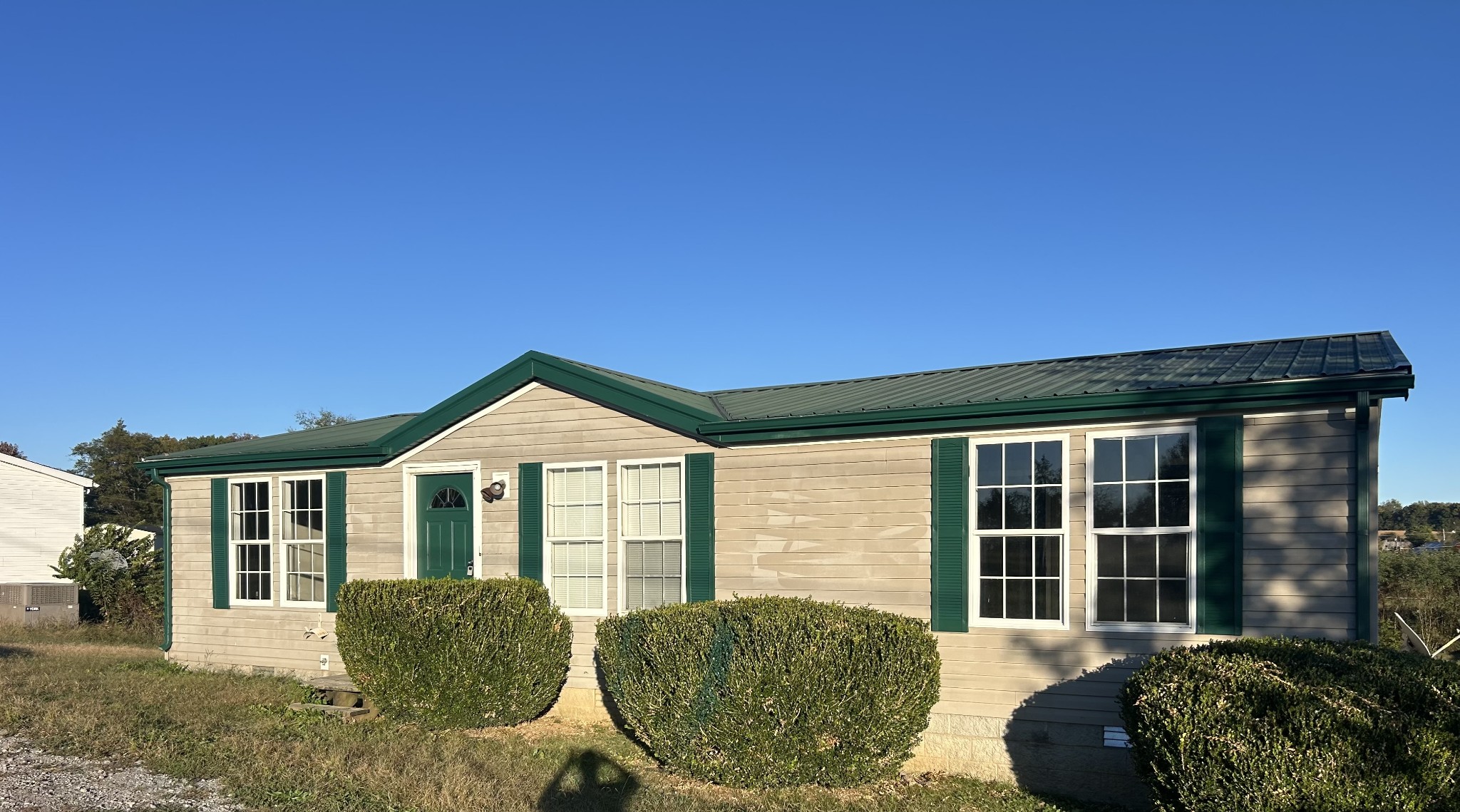 788 Denning Ford Rd Property Photo 1