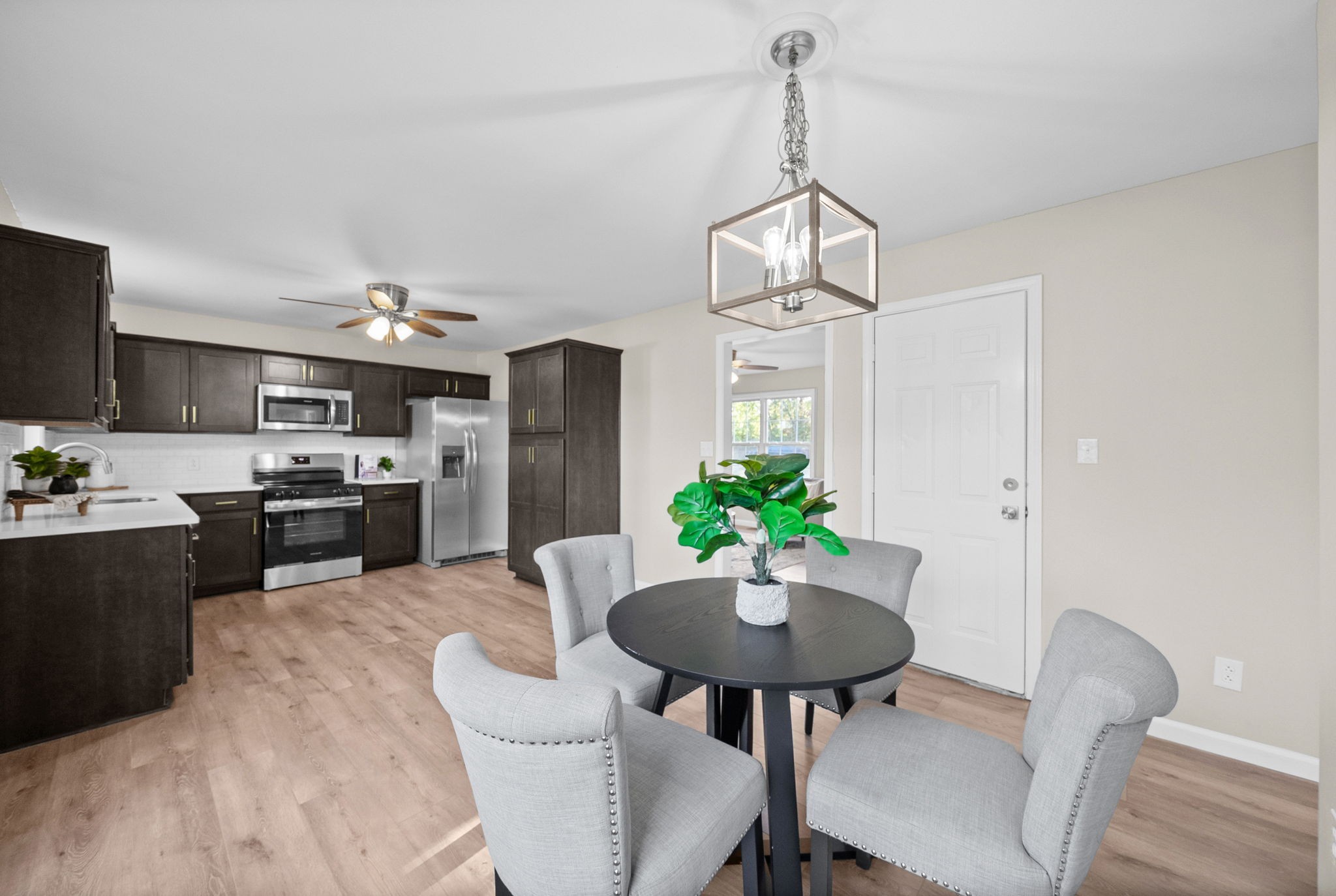 1823 Needmore Road Property Photo 10
