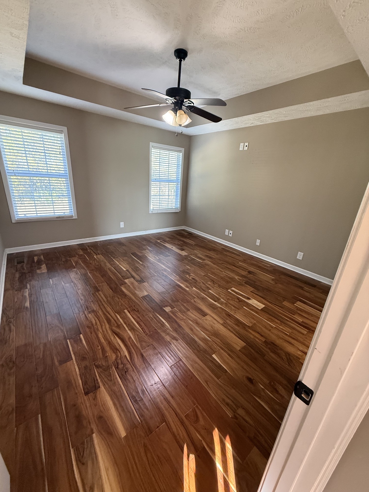 5863 Villa Way Property Photo 15