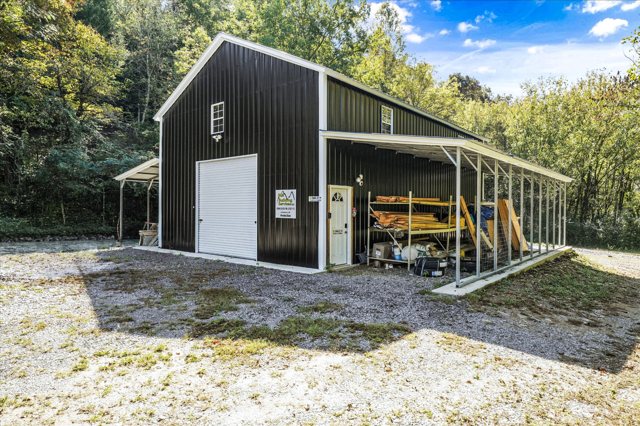 1619 Spruce Dr Property Photo 4