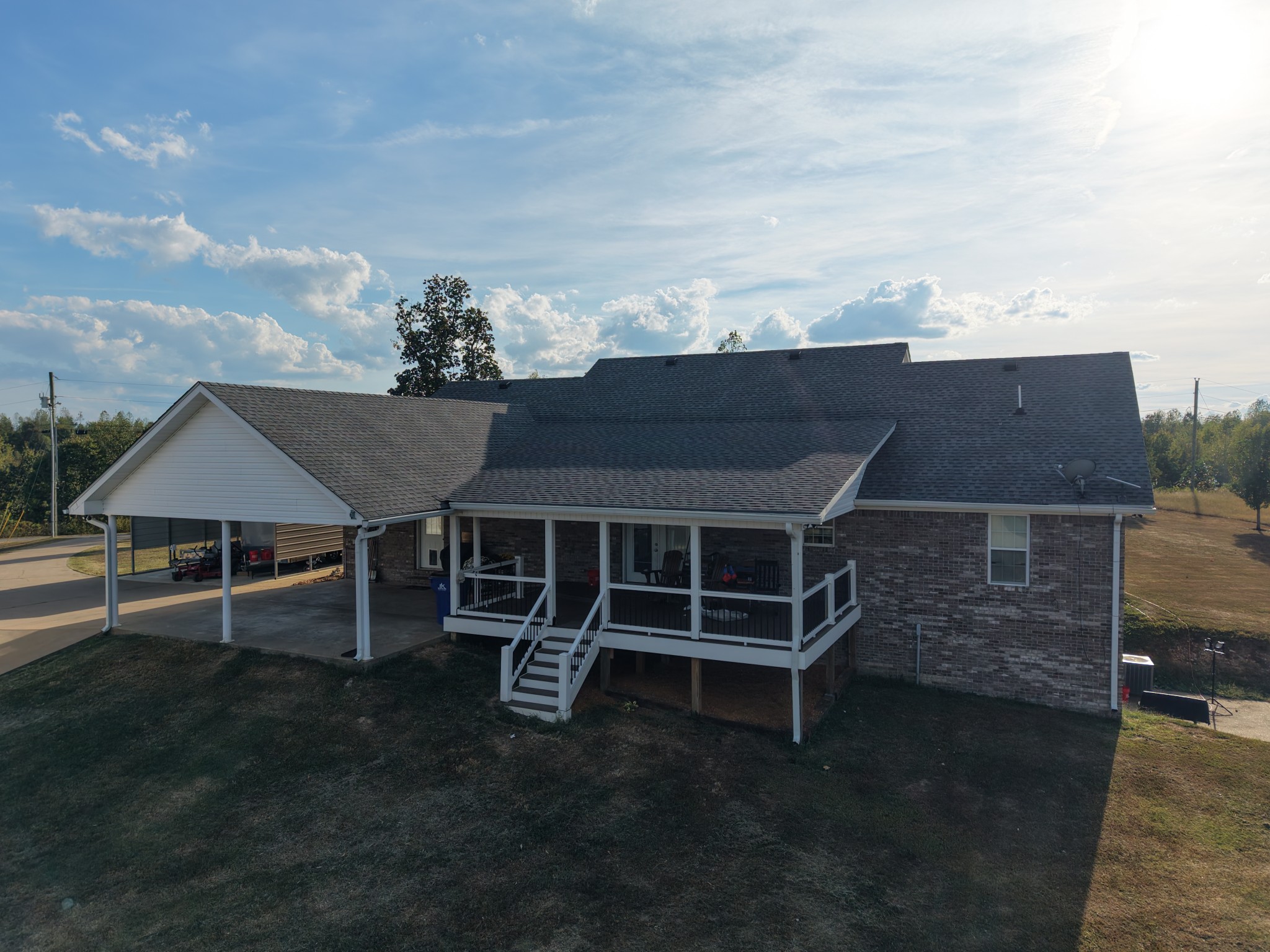147 Edgehill Ln Property Photo 12
