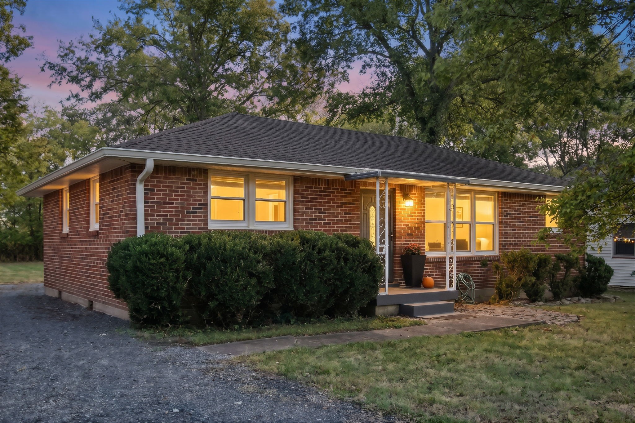 831 Walnut St Property Photo 1