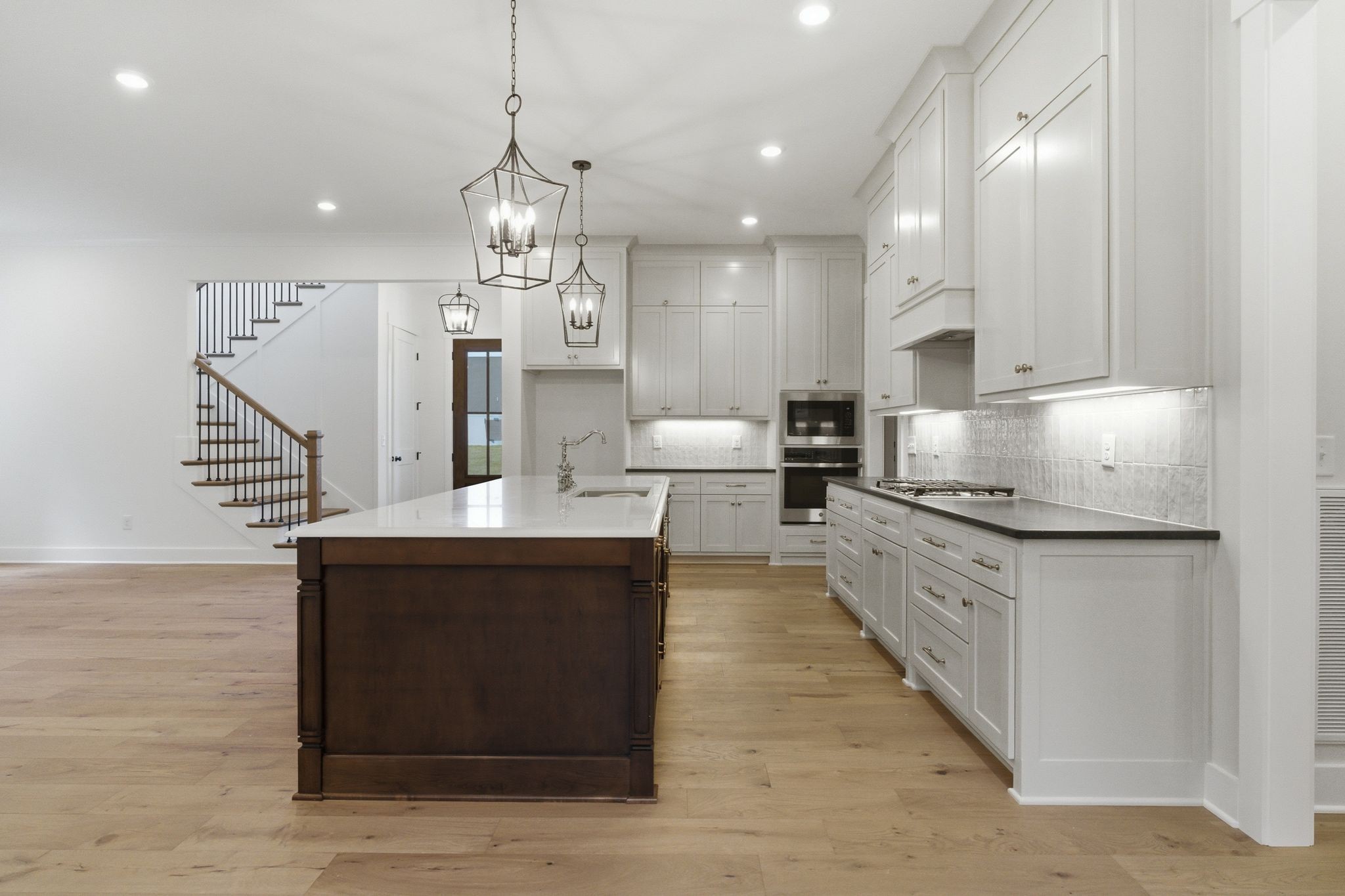 5855 Fisher Grove Rd Property Photo 11