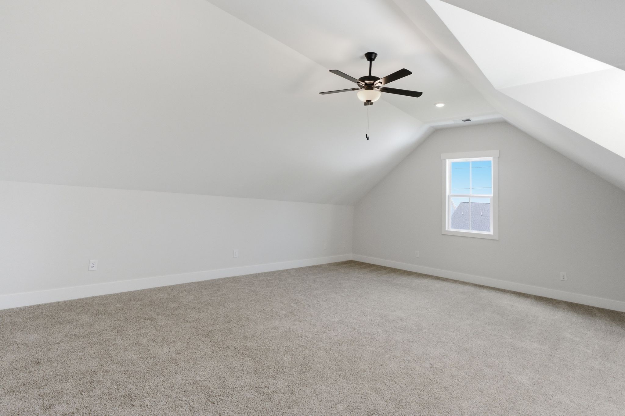 5855 Fisher Grove Rd Property Photo 43