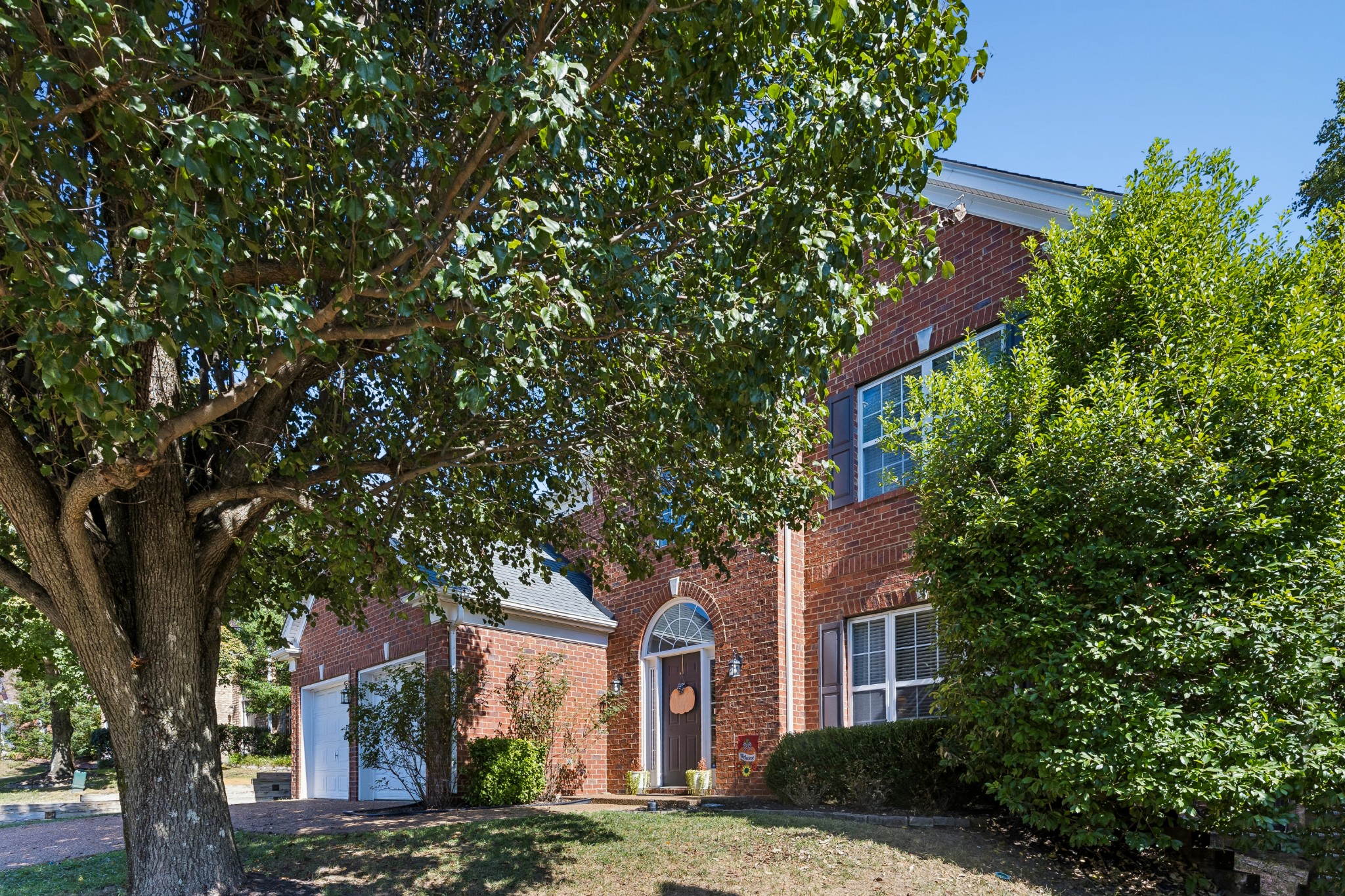 5816 Sterling Oaks Dr Property Photo 1