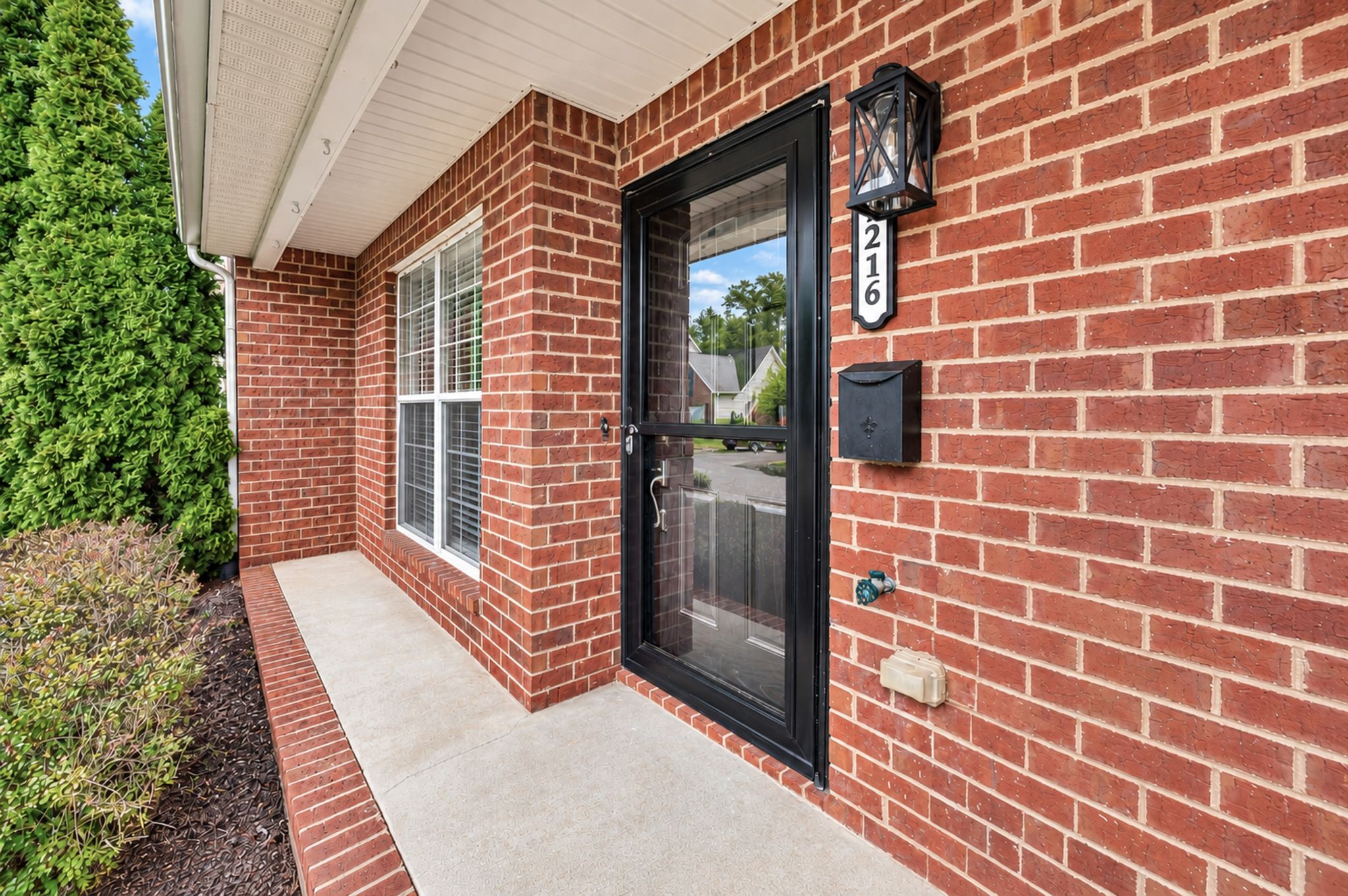 7216 Rosemary Ct Property Photo 5