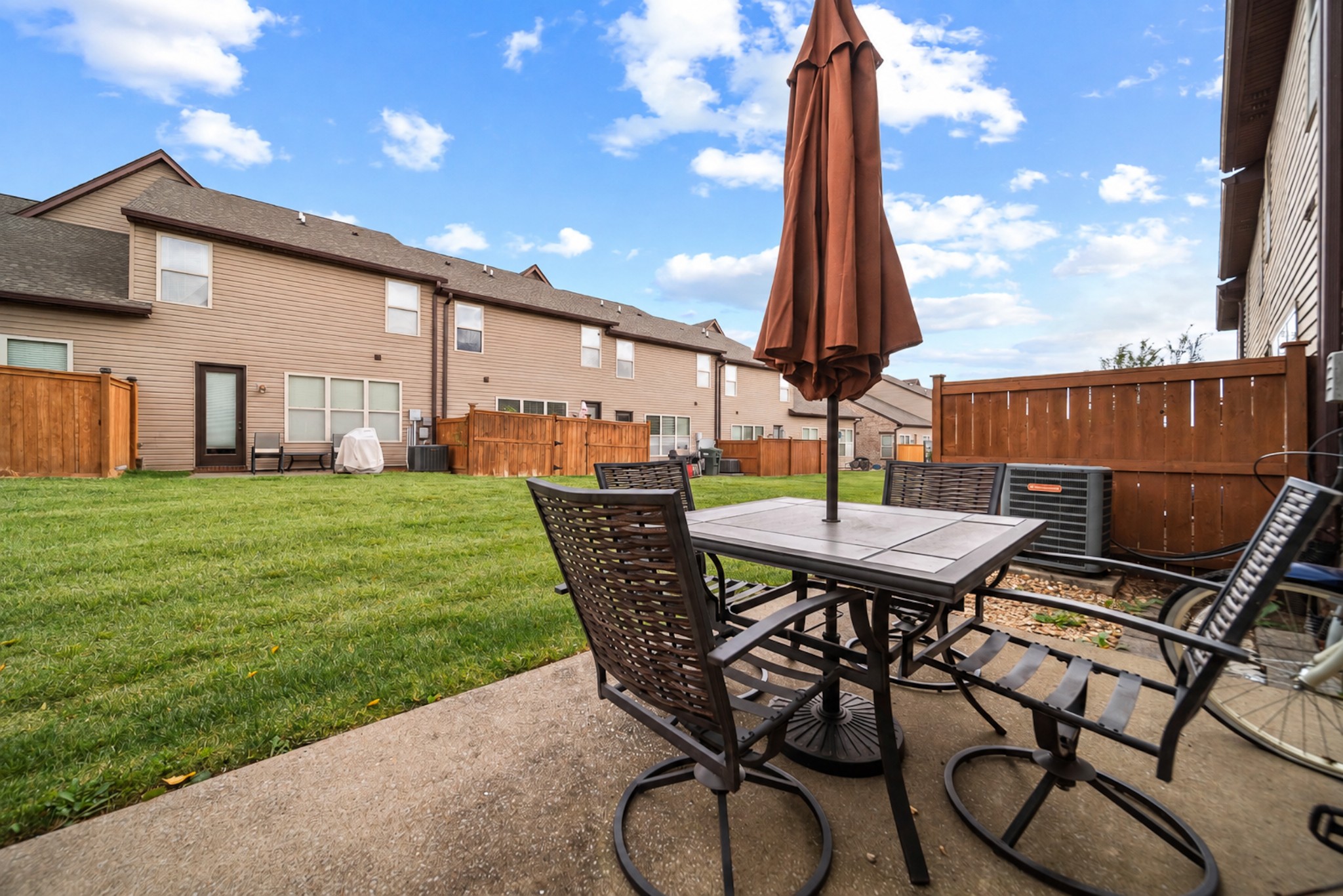 334 Windgrove Ter Property Photo 41