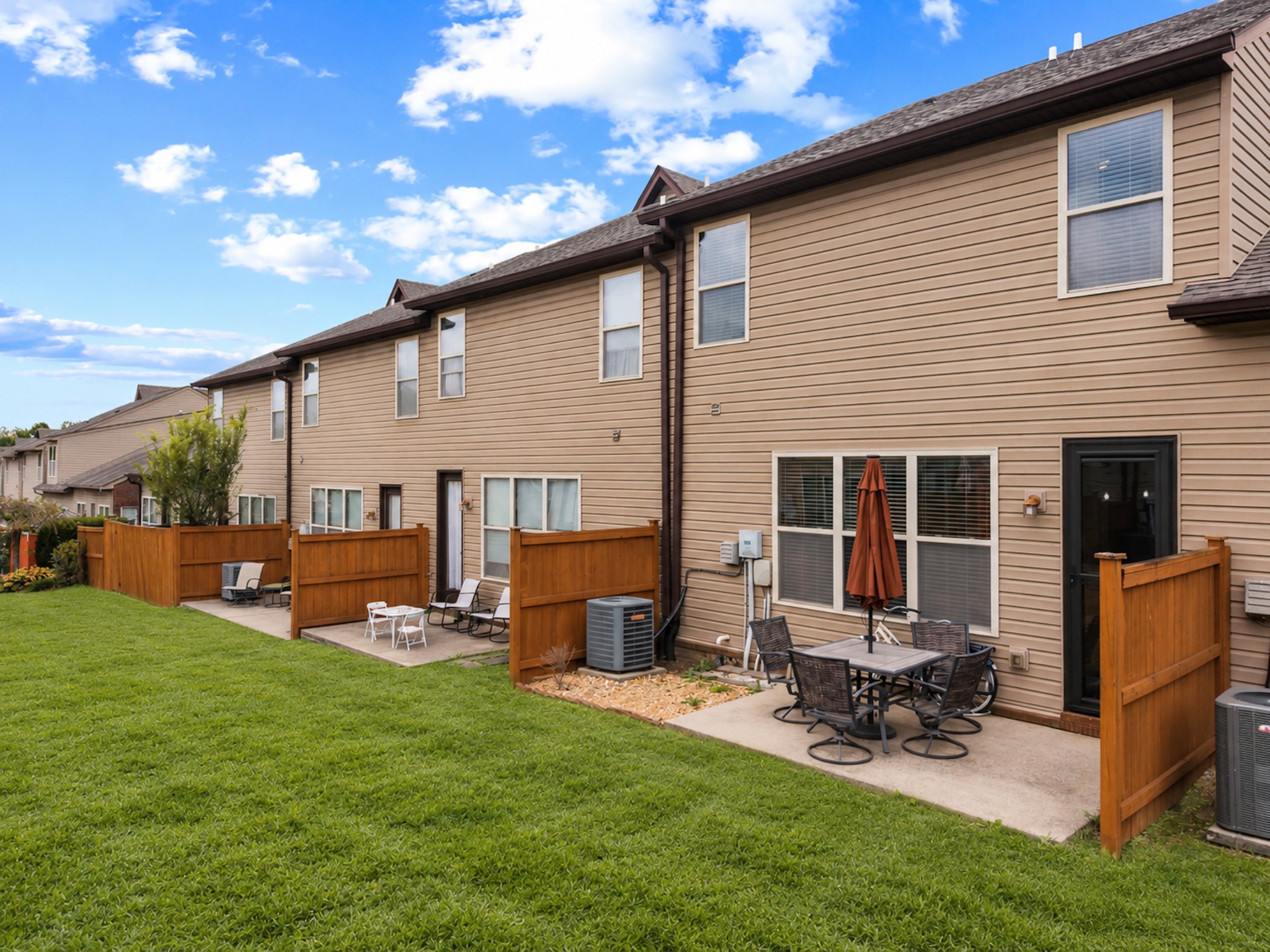 334 Windgrove Ter Property Photo 44