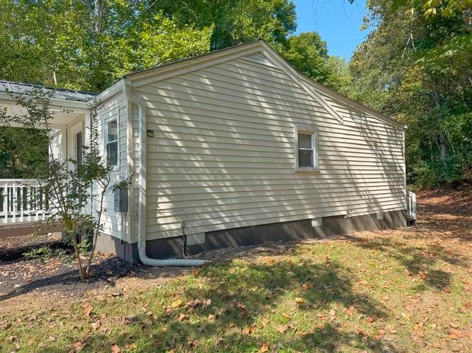 150 Slaters Creek Ln Property Photo 17