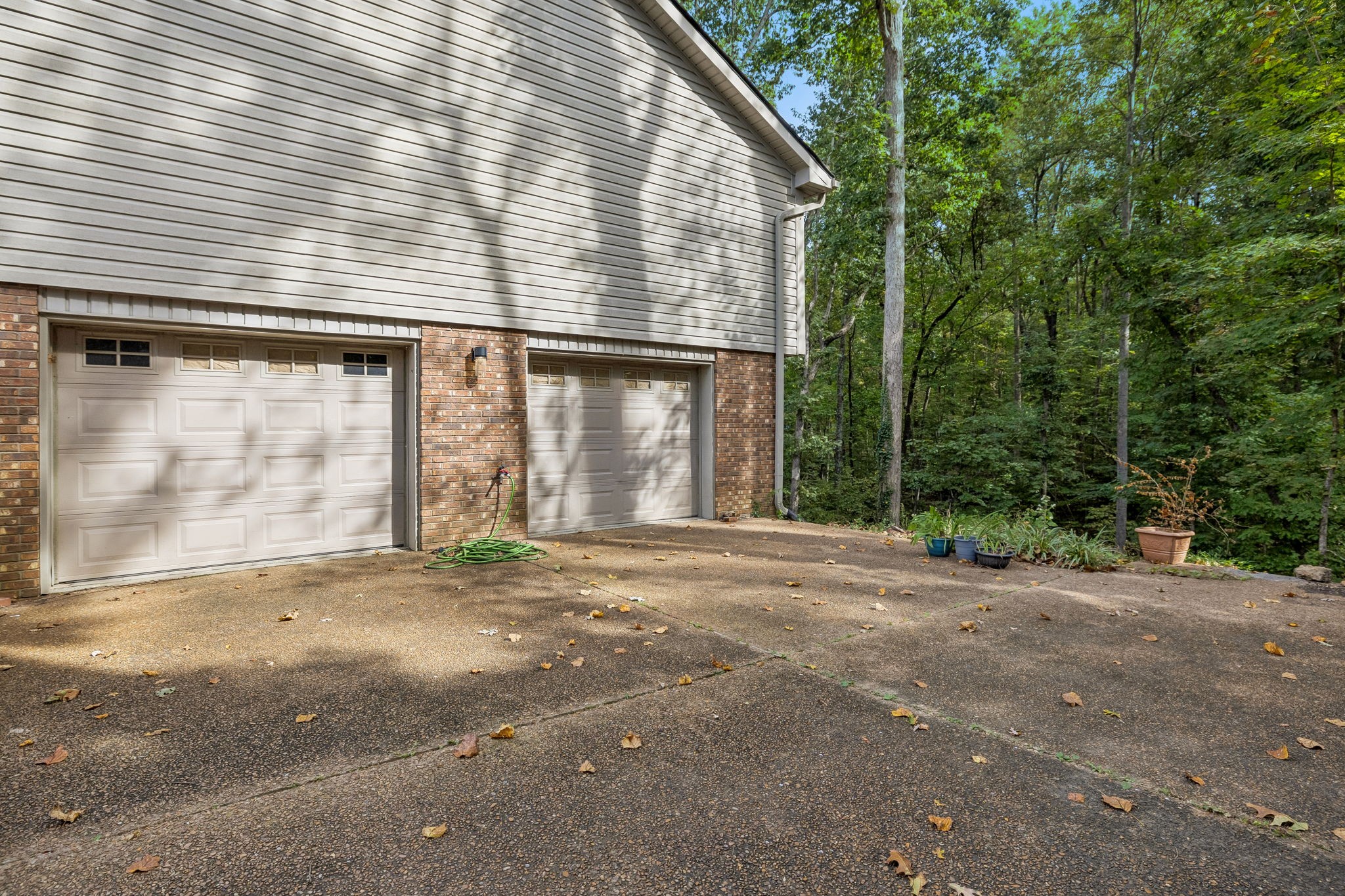 120 Knollwood Ct Property Photo 51