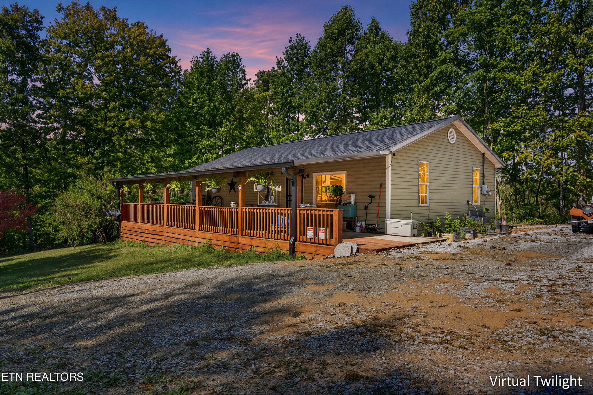 2882 Brewer Rd