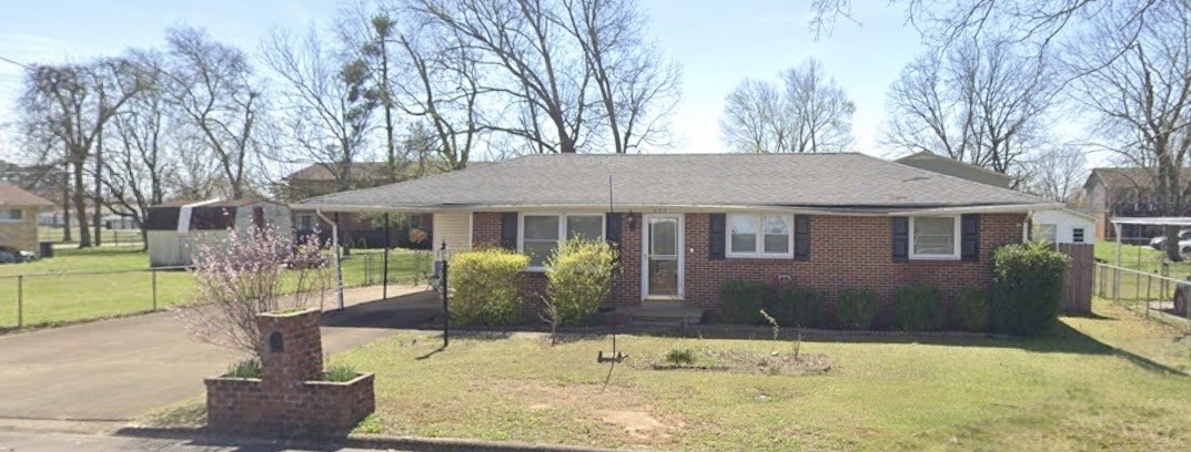 205 Jackson St Property Photo 1