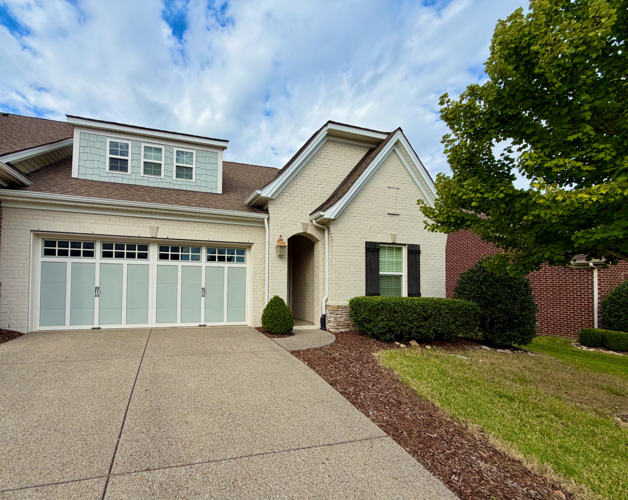 113 Dayflower Dr Property Photo 1