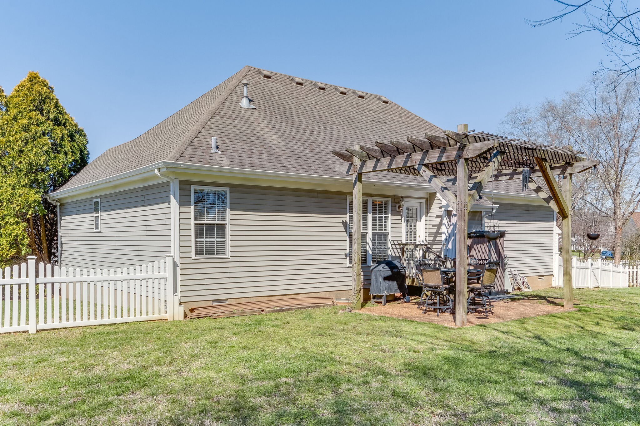 2848 Jessie Ct Property Photo 28