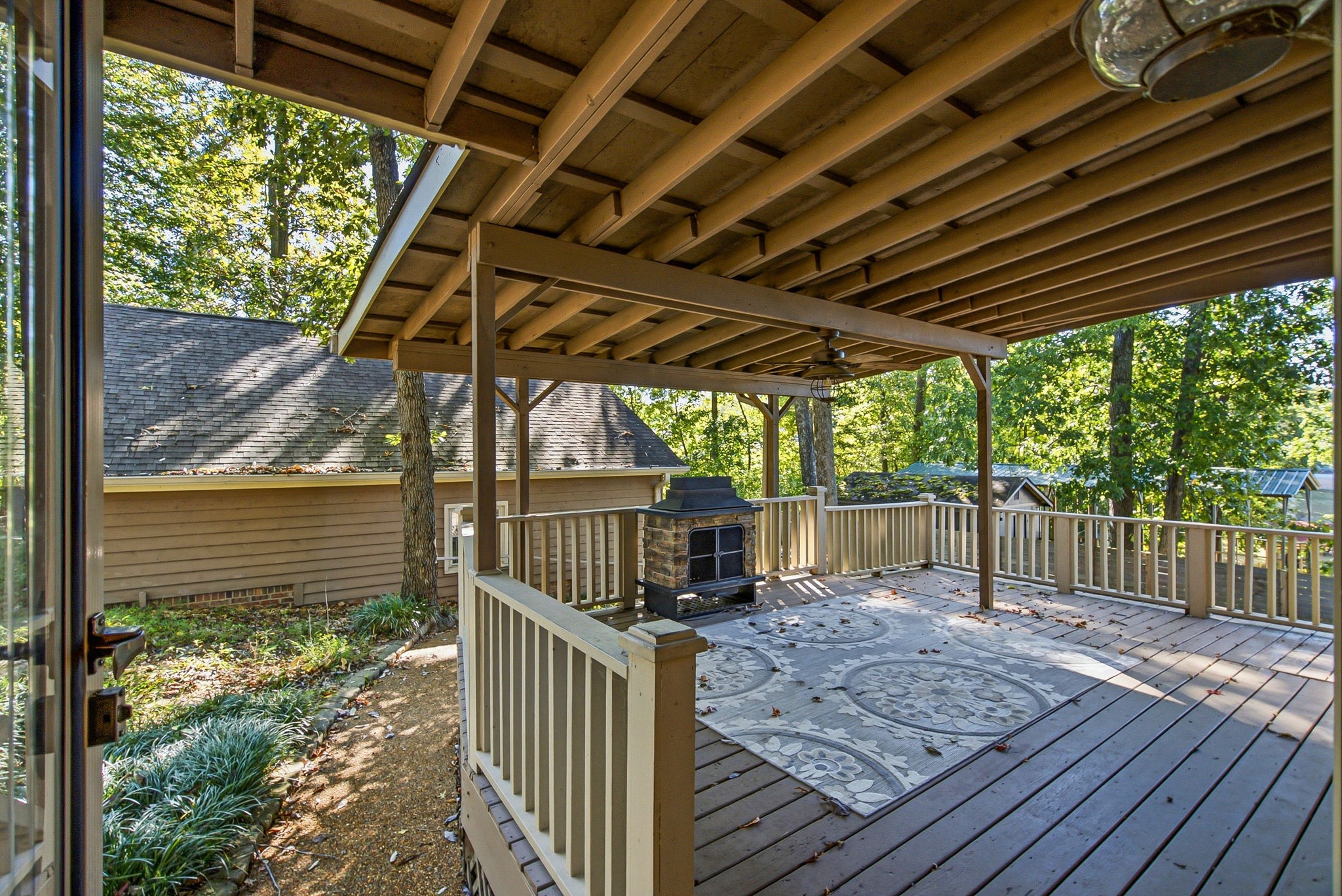 822 Hillside Dr Property Photo 34