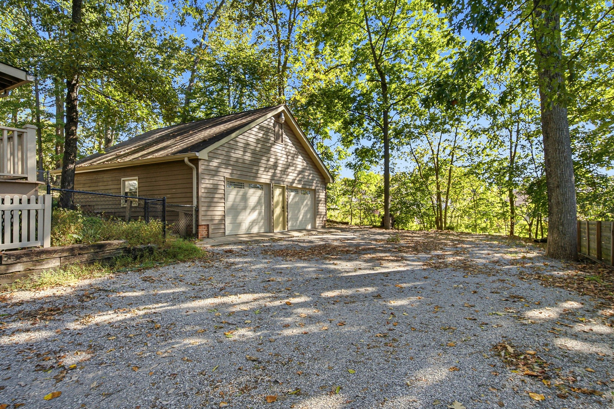 822 Hillside Dr Property Photo 39
