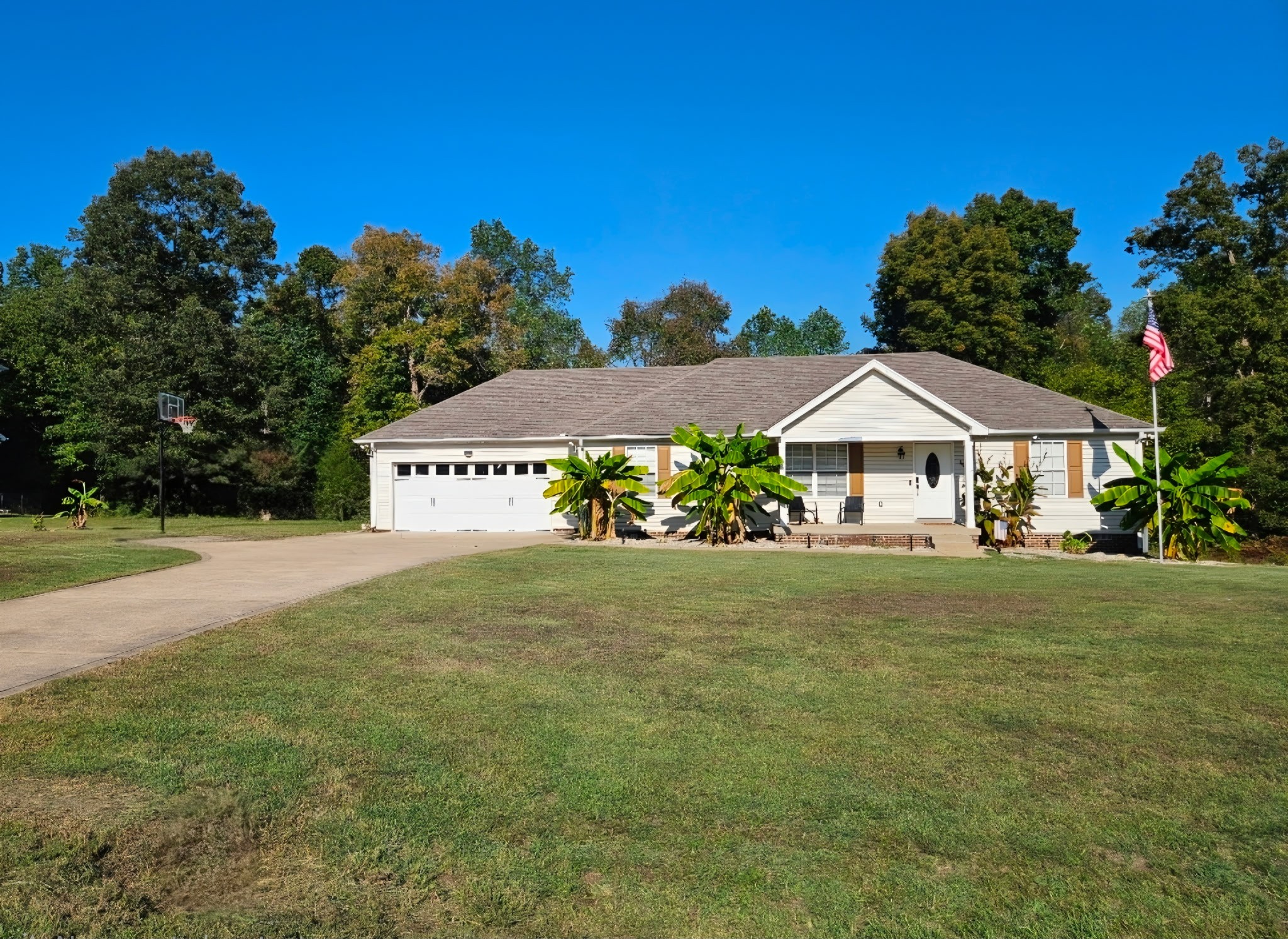 3084 Bowker Rd Property Photo 1
