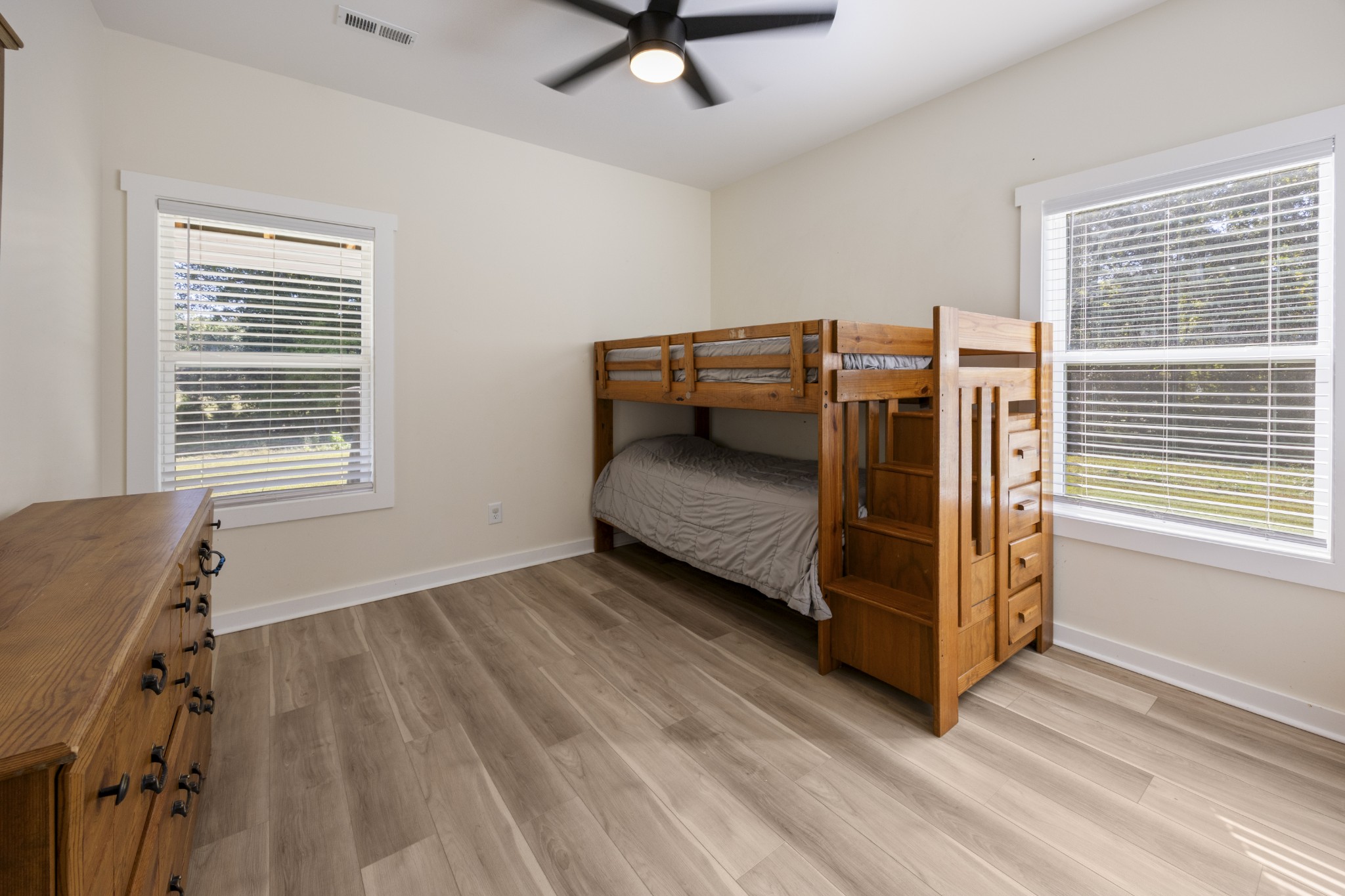 4331 Tanyard Hill Rd Property Photo 11