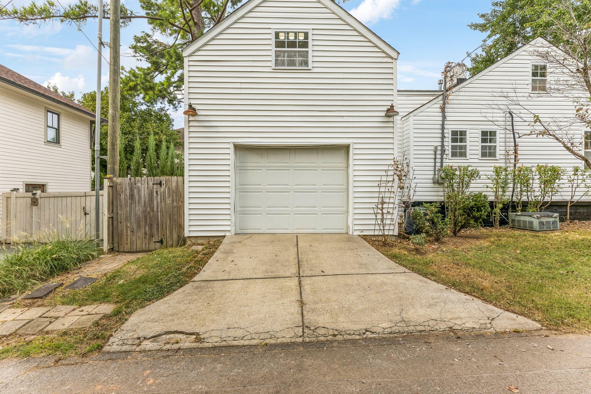 147 45th Ave, N Property Photo 42