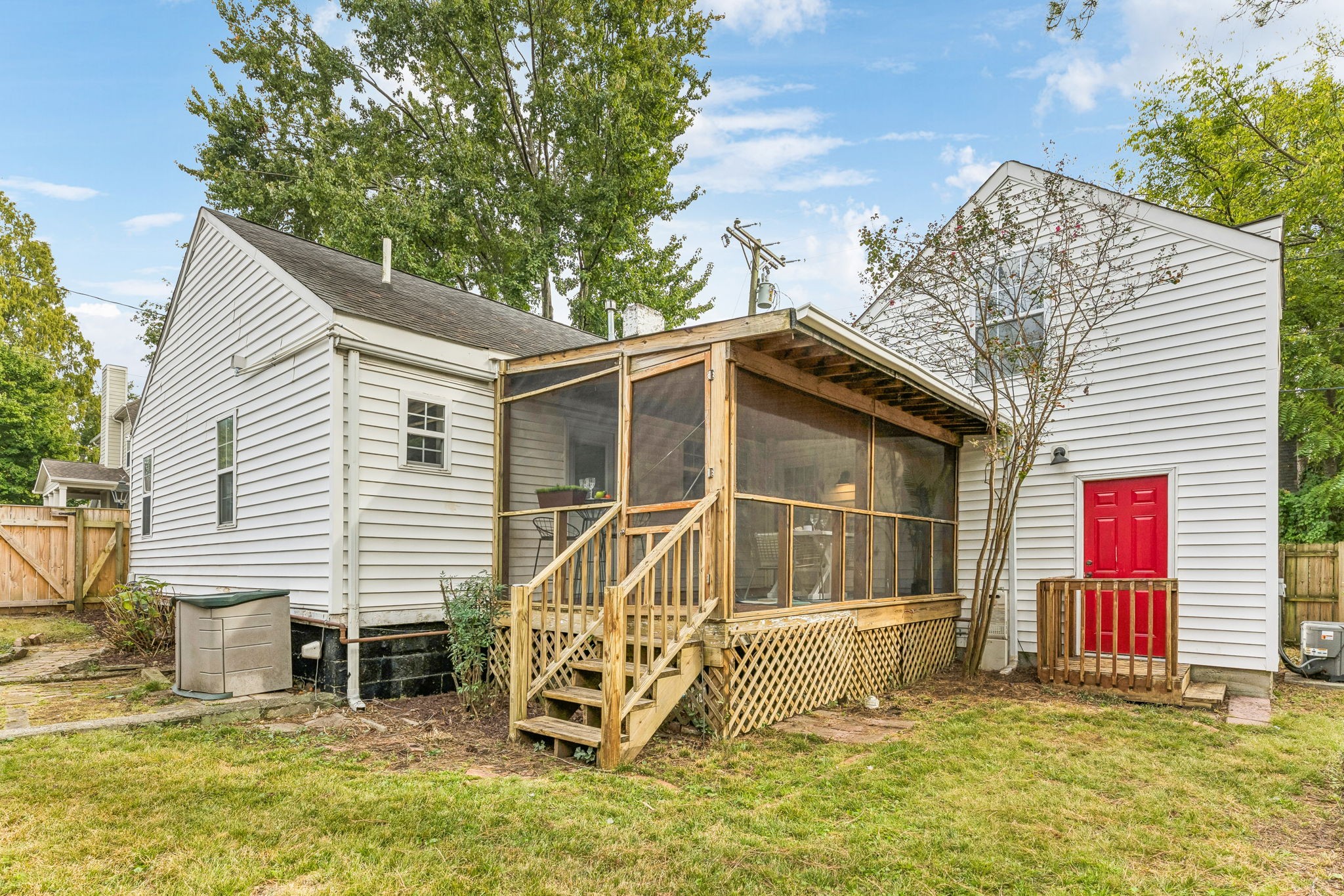 147 45th Ave, N Property Photo 50