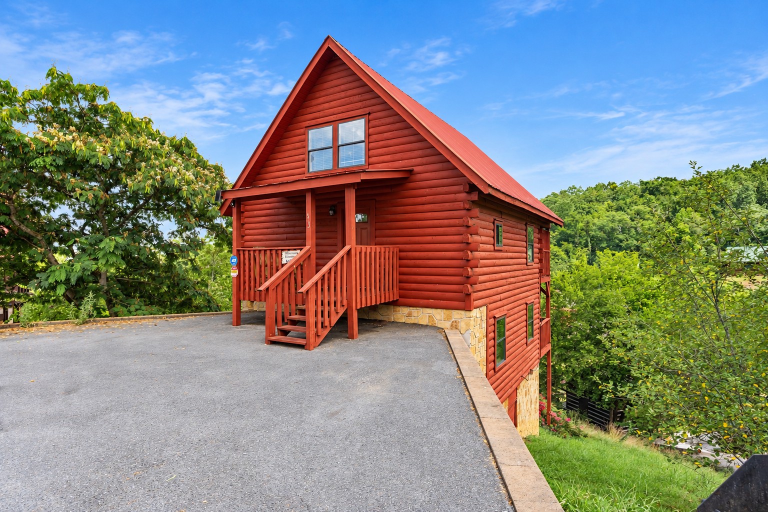 513 Hideaway Ridge Circle Property Photo 1