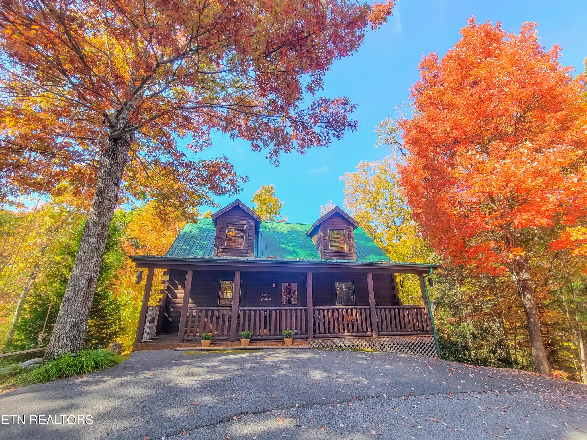 4723 Riversong Ridge Way Property Photo 1