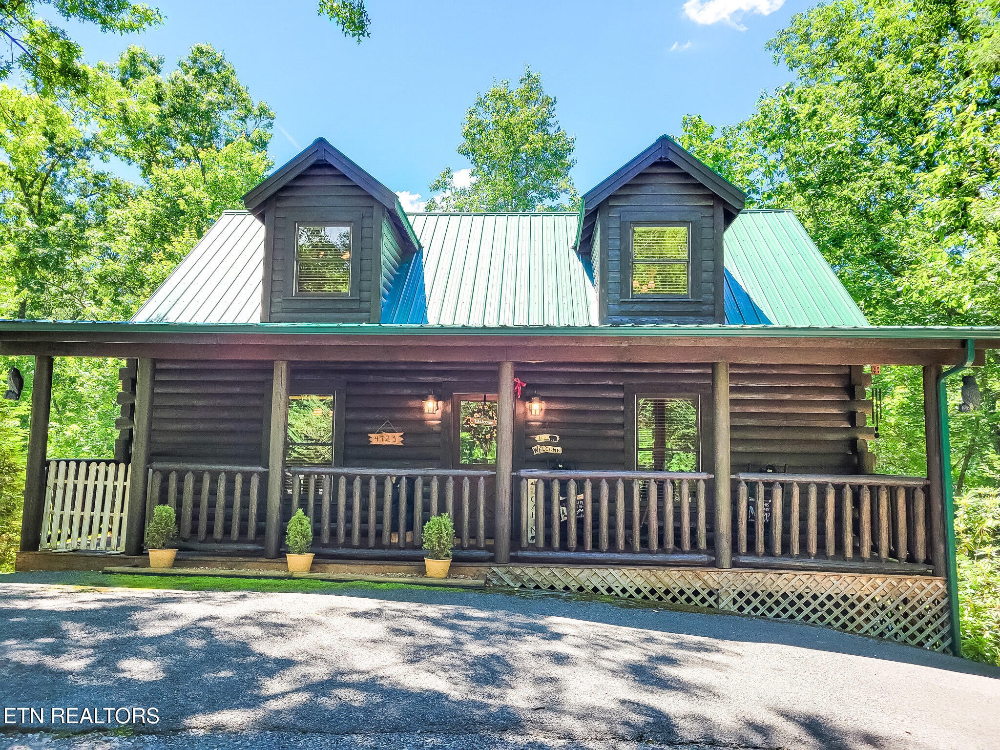 4723 Riversong Ridge Way Property Photo 2