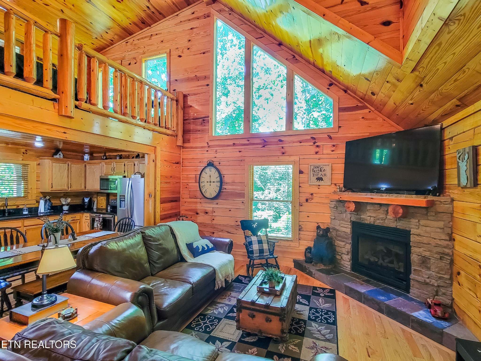 4723 Riversong Ridge Way Property Photo 4