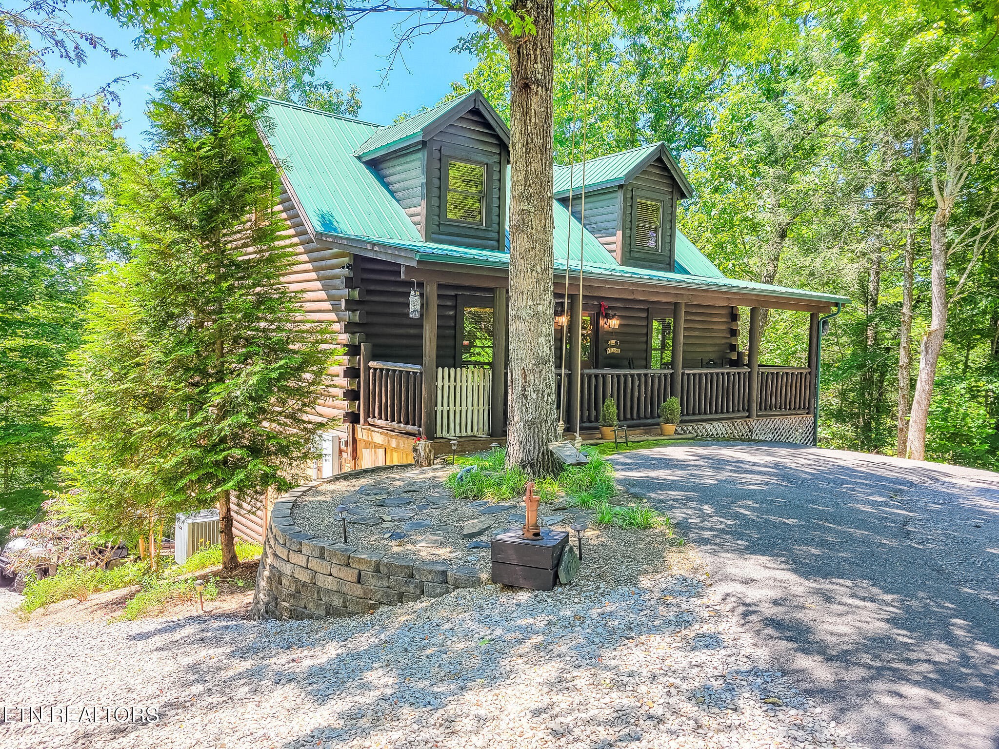 4723 Riversong Ridge Way Property Photo 8
