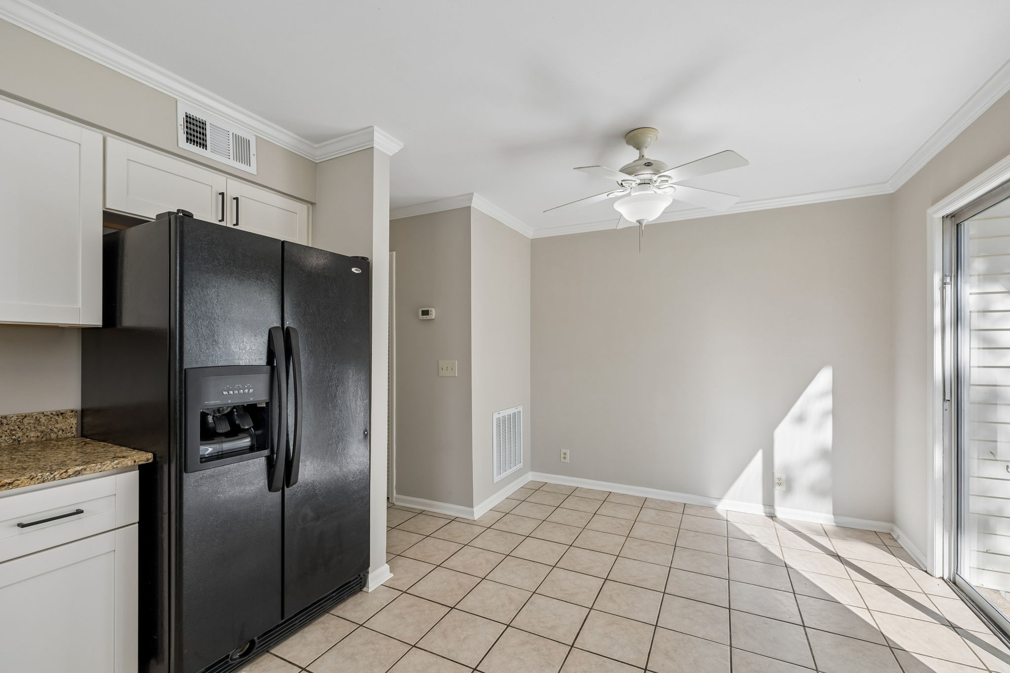305 Chase Ct Property Photo 18