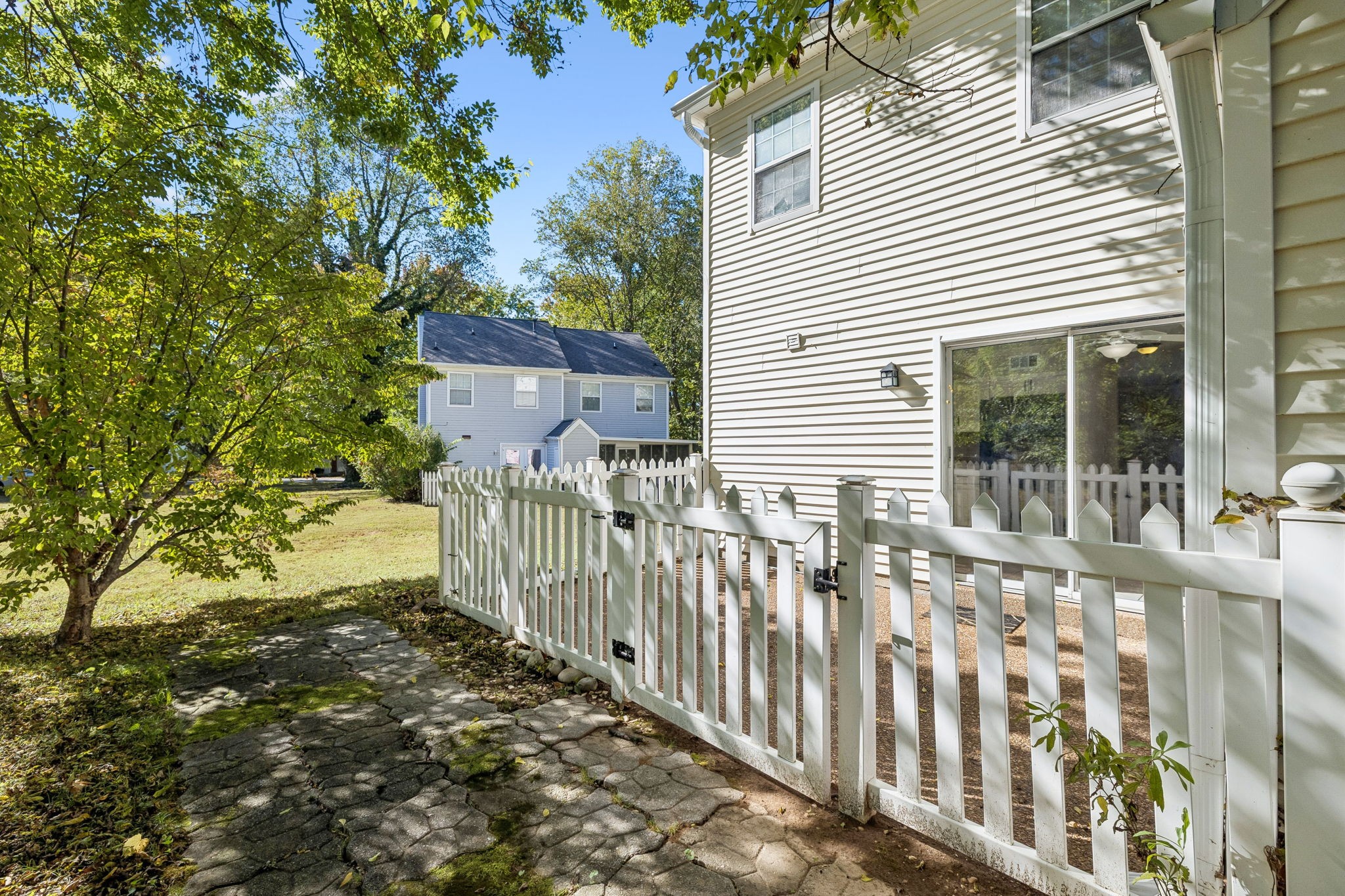 305 Chase Ct Property Photo 33