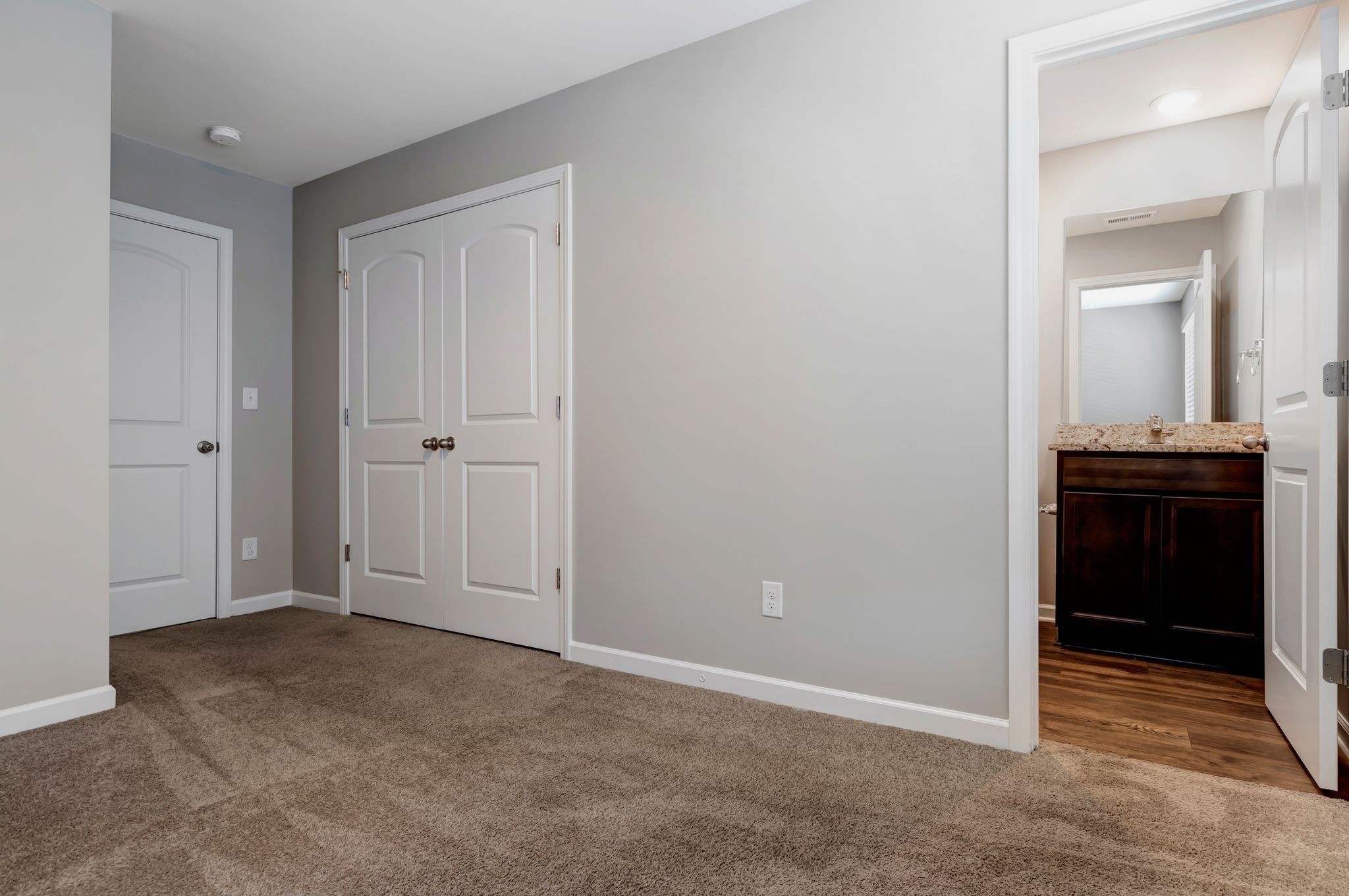 8066 Logan Dr Property Photo 16