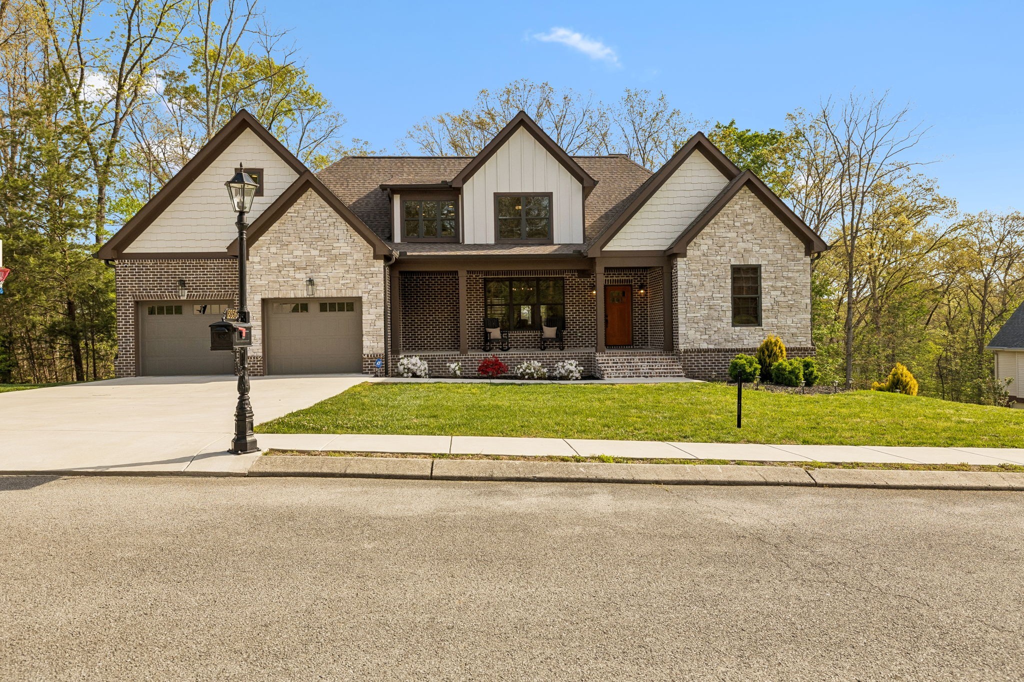 12356 Nee Cee Dr Property Photo 1