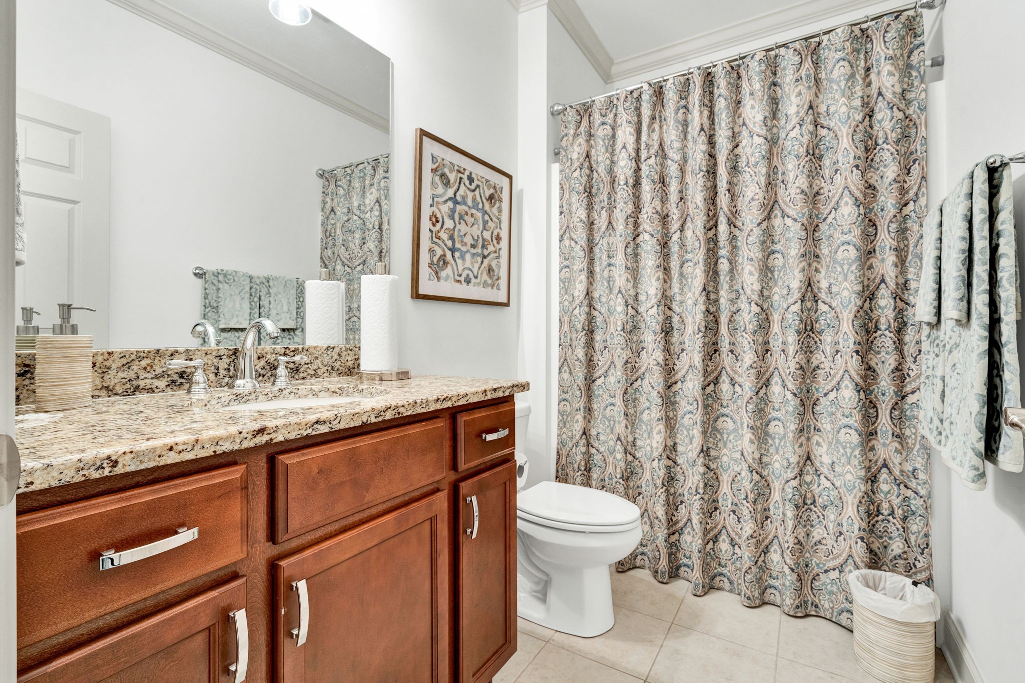 5122 Meadowbend Drive, Ne Property Photo 19