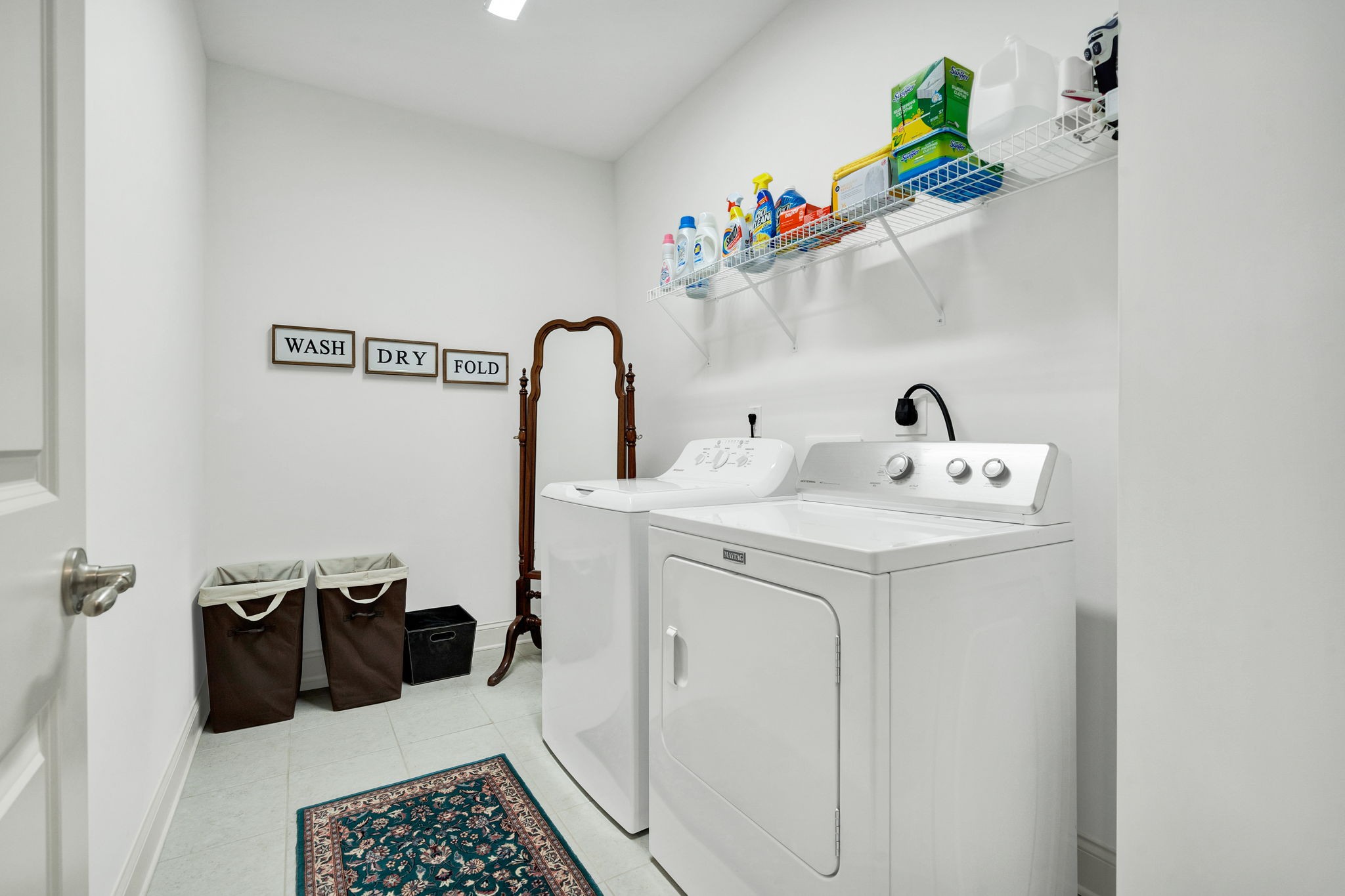 5122 Meadowbend Drive, Ne Property Photo 23