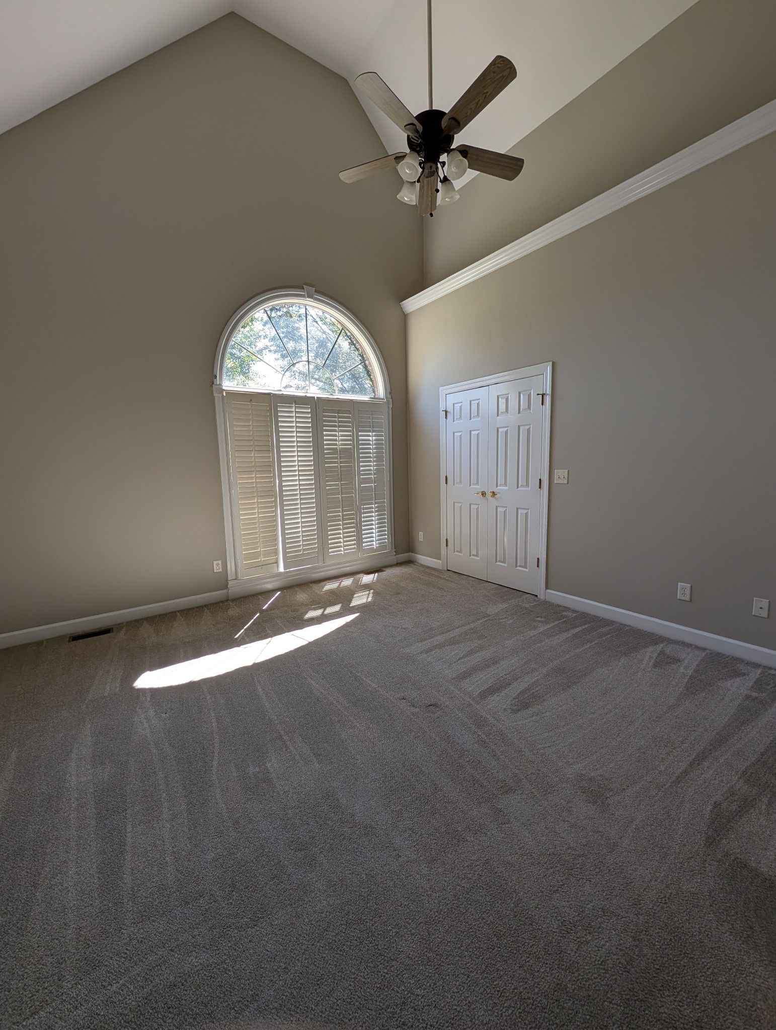 2235 Athens Ave Property Photo 10