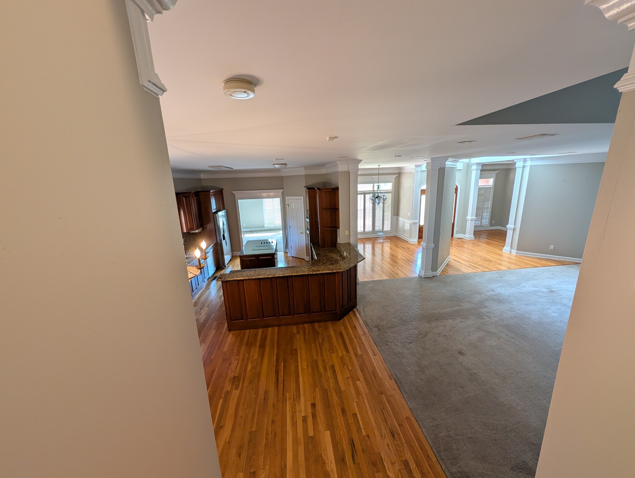 2235 Athens Ave Property Photo 14
