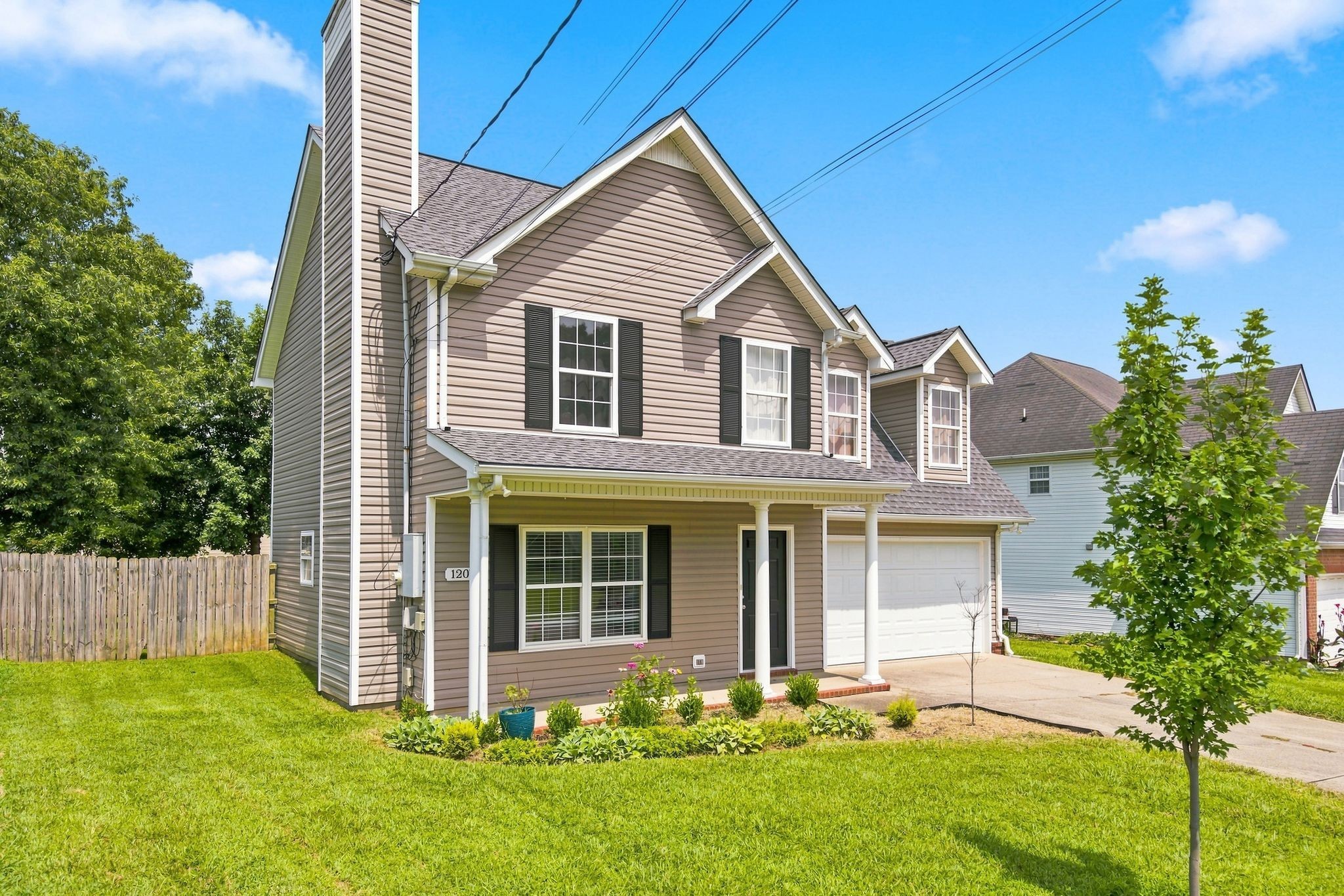 1207 Lasalle Ct